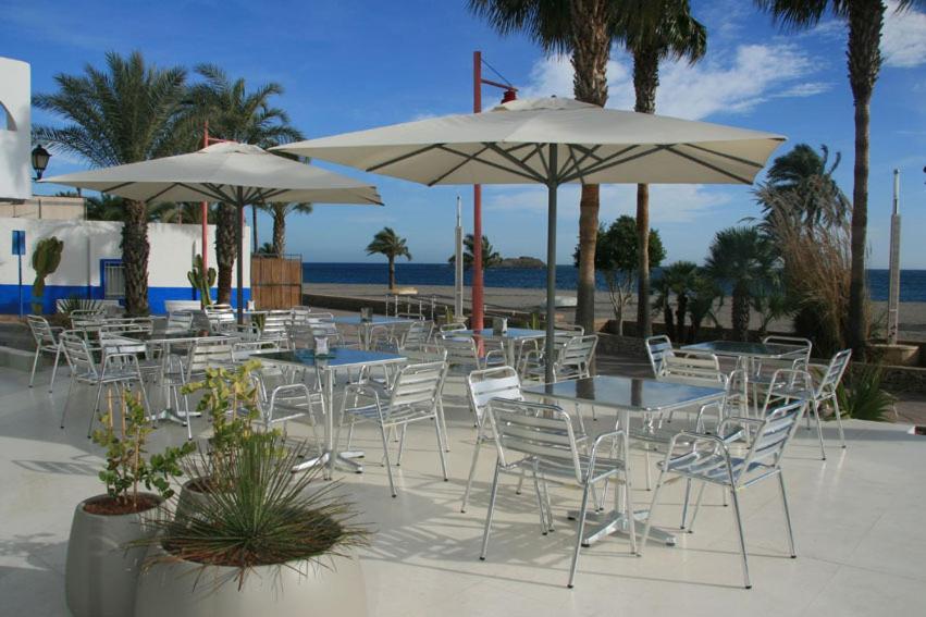 Hotel Las Palmas Carboneras Extérieur photo